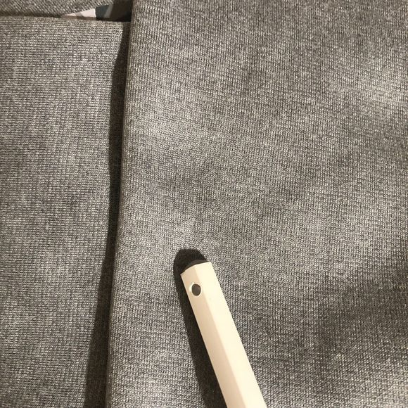 Reebok Hoodie Men Medium Gray Sweater Pullover Graphic Sportswear Logo Spell Out - Picture 2 of 10